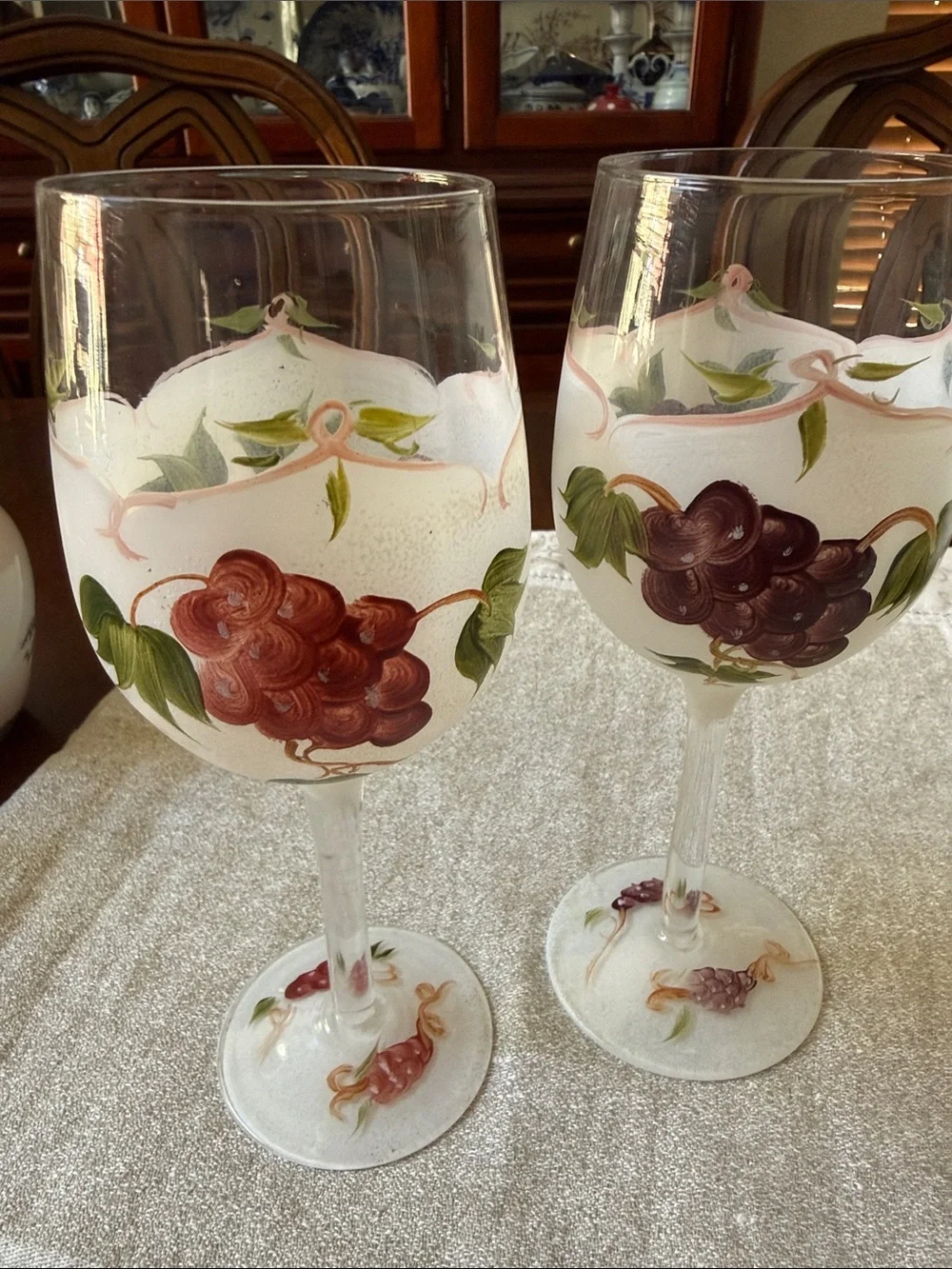 Premium Quality hand painted wine glasses grape pattern set of 2